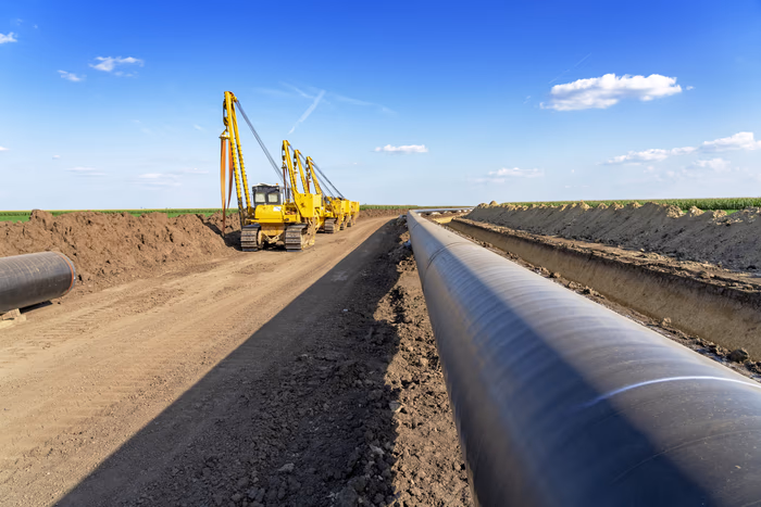 Intervenție service echipamente petroliere